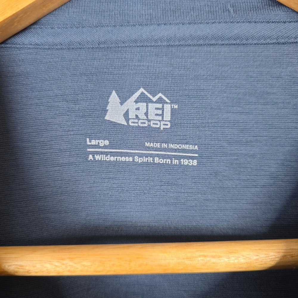 REI Co-op Mens Sahara Performance T-Shirt Blue Large Short Sleeve Stretch Tee - Picture 4 of 5